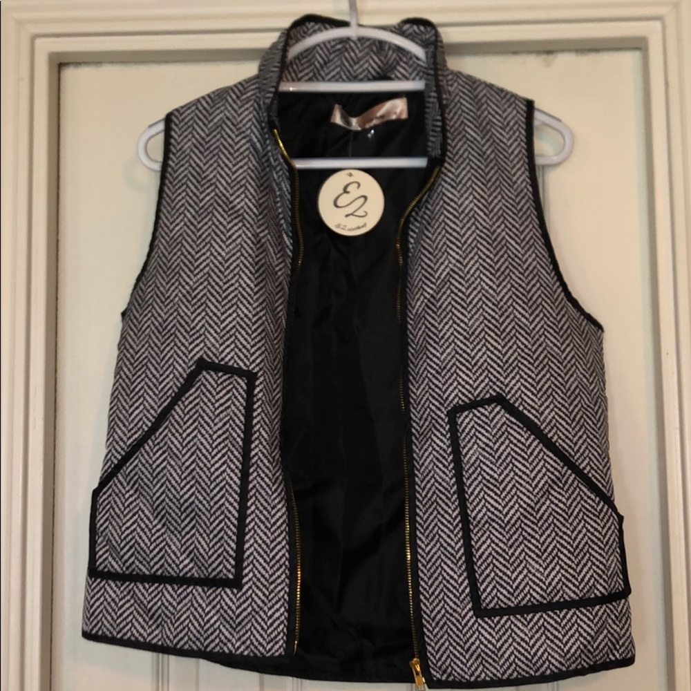 Black and white patterned vest